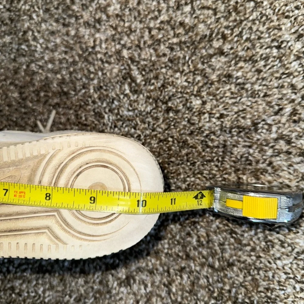 Nike White‎ and Gray Athletic Shoes